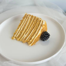 Load image into Gallery viewer, Honey cake