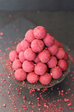 Load image into Gallery viewer, Truffle Gift Box - minimepastry.com