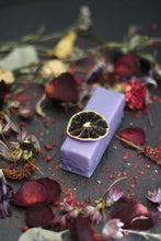 Load image into Gallery viewer, Mousse Mini Cakes Gift Box - minimepastry.com