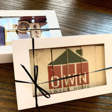 Load image into Gallery viewer, Custom Designed Mini Cake Gift Box - minimepastry.com