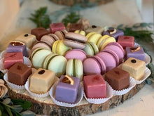 Load image into Gallery viewer, Dessert Bar - minimepastry.com