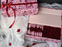 Load image into Gallery viewer, Floral & Macarons Box - minimepastry.com