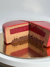 Load image into Gallery viewer, Christmas Design Mousse Cake
