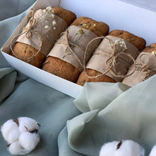 Load image into Gallery viewer, Fruit &amp; Nut Tea Cakes Gift Box
