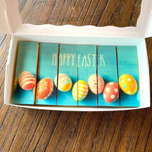 Load image into Gallery viewer, Easter Mini Cakes Gift Box
