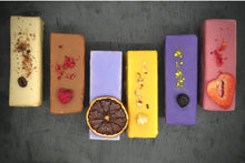 Load image into Gallery viewer, Gluten Friendly Mini Cakes Gift Box
